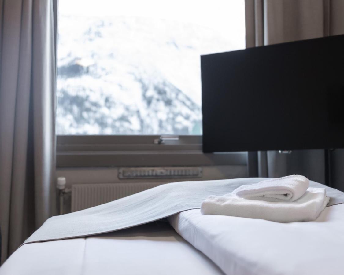 Froken Skjolds Hotel Lyngengarden Mosjøen Eksteriør billede