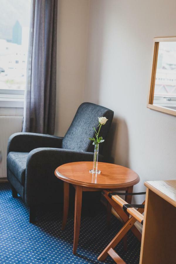 Froken Skjolds Hotel Lyngengarden Mosjøen Eksteriør billede
