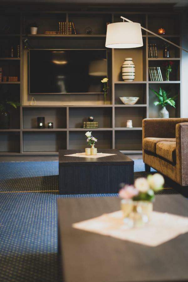 Froken Skjolds Hotel Lyngengarden Mosjøen Eksteriør billede