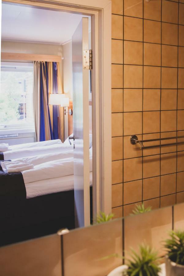 Froken Skjolds Hotel Lyngengarden Mosjøen Eksteriør billede